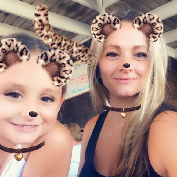 Meet your Posher, Roseann - Picture 1 of 1